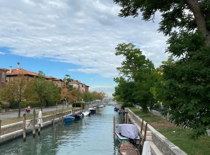 Ca' Luciano A Apartamento *